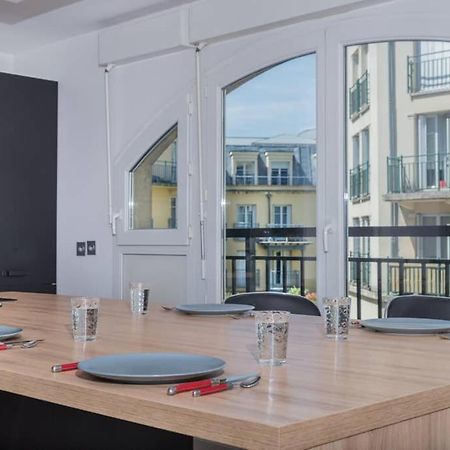 Lovely Apartment Close To A Big Shopping Mall Serris Exteriör bild