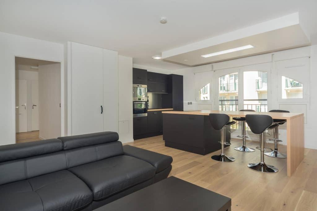 Lovely Apartment Close To A Big Shopping Mall Serris Exteriör bild